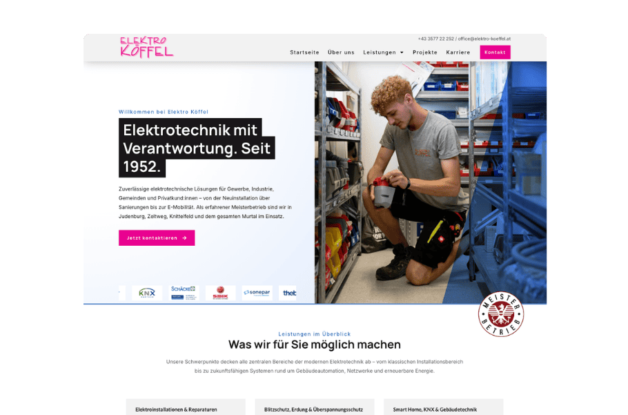 Startseite von Elektro Köffel mit Elektrotechniker im Materiallager
